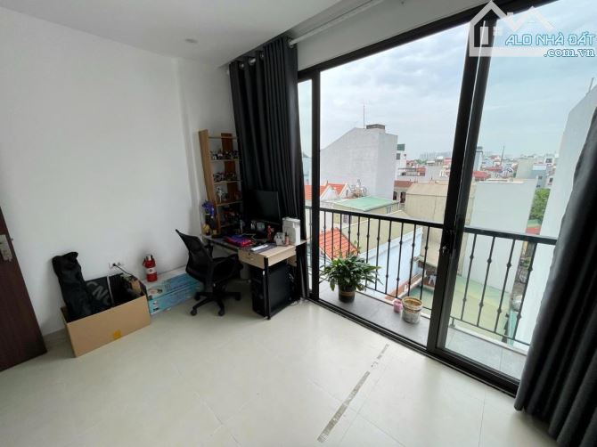 KẺ TẠNH GIANG BIÊN – 6 TẦNG – KHU PHÂN LÔ VIP – 11.2 TỶ - 4