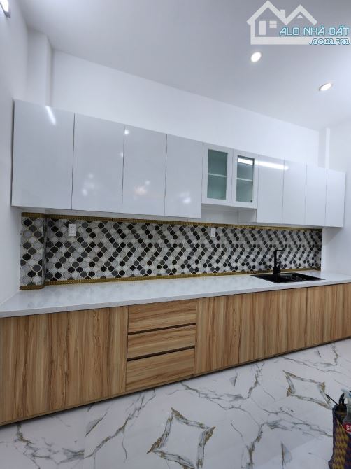 19Q6 – Bán nhà HXH An Dương Vương Ph13, 34m2 ngang 4.3m, 4 tầng BTCT 5PN, SHR, CHỈ 5ty TL - 4