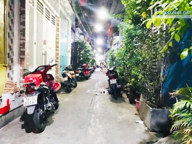 🔥 HẺM XE HƠI, NHÀ ĐẸP 4 TẦNG, NGUYỄN CẢNH CHÂN QUẬN 1, 40M², NHỈNH 9 TỶ, CHÍNH CHỦ 1 ĐỜI - 4
