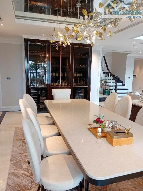 BÁN CĂN PENHOUSE DUPLEX – NGUYỄN PHONG SẮC, CẦU GIẤY - S= 316M2 - GIÁ 27.5 TỶ. - 4