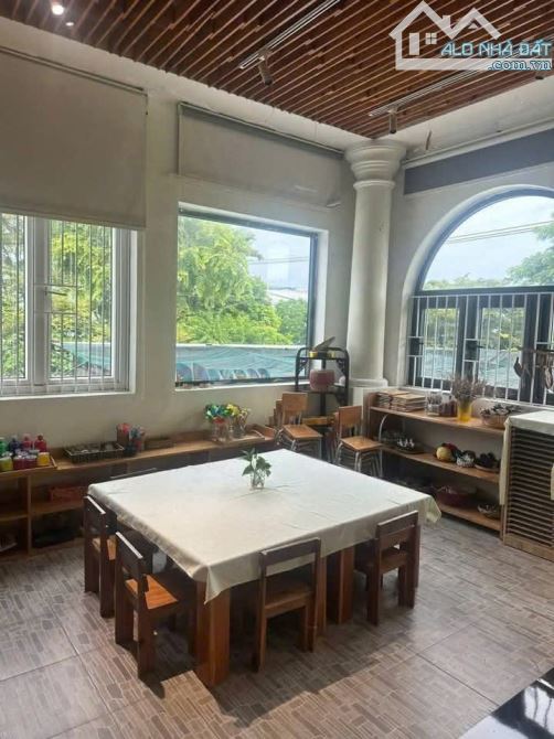 CHO THUÊ NHÀ 2.5 TẦNG  MẶT TIỀN: PHAN ĐĂNG LƯU - HẢI CHÂU - 4