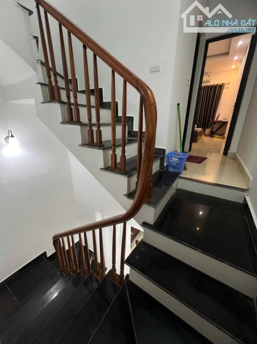 HỒNG MAI , 43M² , NHÀ MỚI DÂN XÂY , LÔ GÓC 2 THOÁNG , Ô TÔ ĐỖ CỬA , NGÕ THÔNG , 13,2 TỶ - 4