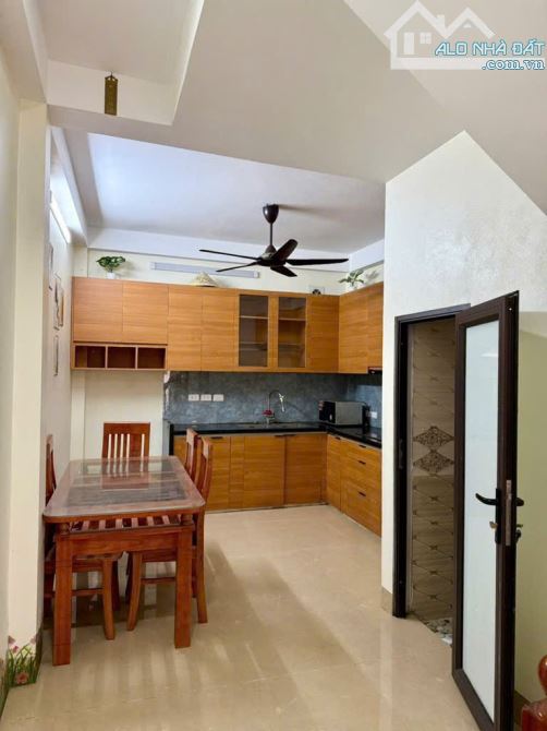 BÁN NHÀ NGUYỄN VĂN LINH – DÂN TRÍ TỐT – NHÀ ĐẸP Ở NGAY – 41M² – GIÁ 5.9 TỶ - 4