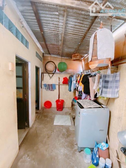 BÁN NHÀ MẶT TIỀN KINH DOANH 462M2 - LÊ VĂN LƯƠNG - VỊ TRÍ VÀNG - NGANG 17.8M- CHỈ 14 TỶ - 5
