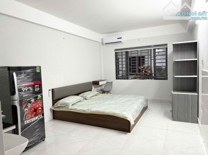 Giáp Phú Nhuận, Bán Căn Hộ Dịch Vụ 8 Phòng Gò Vấp, 50m2- 5 tầng - 7.5 tỷ dòng tiền 40tr/th - 5