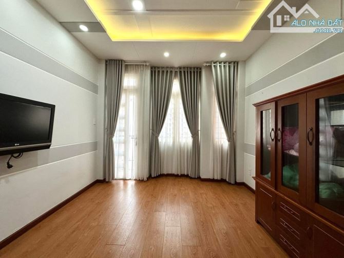 Bán nhà 4 tầng 4PN, hẻm 6m, 52m2(3.8x14m) Hoàng Hoa Thám Bình Thạnh chỉ 11 tỷ x - 5