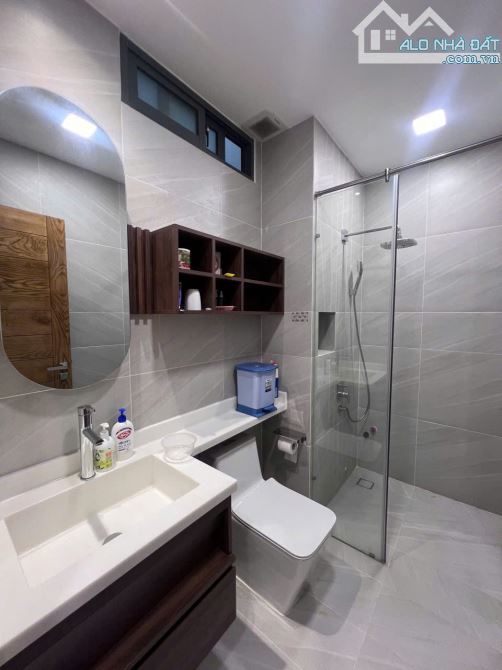 Villa Kỳ Đồng Quận 3, DT: 8,2x15 - 4 Tầng, Full Nội Thất Cao Cấp, Thang máy, giá 2X Tỷ - 5