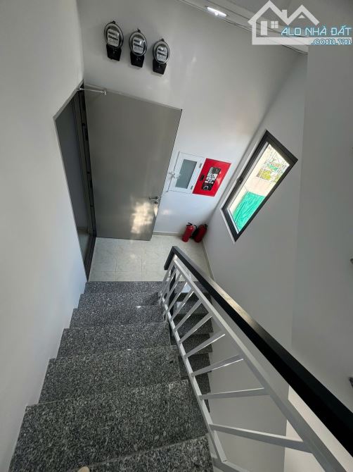 Bán căn hộ DV hẻm 6m đường Âu Cơ, p.9, DT 105m2, lửng 3 lầu ST, giá 14.6 tỷ - 5