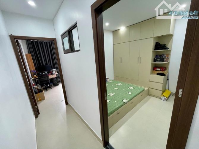 KẺ TẠNH GIANG BIÊN – 6 TẦNG – KHU PHÂN LÔ VIP – 11.2 TỶ - 5