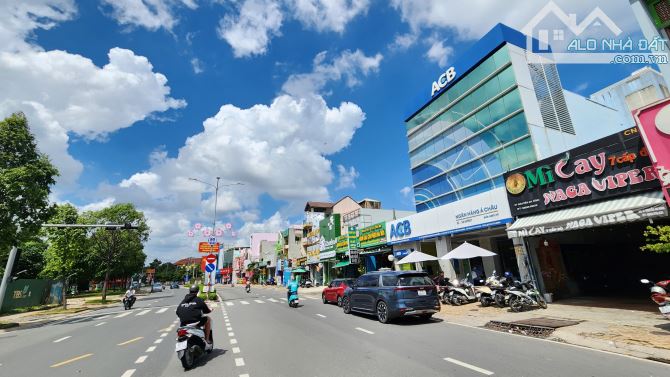 Bán nhà 1T3L+hầm 5x25m, mặt tiền sầm uất Nguyễn An Ninh p.Dĩ An kế công viên - 5