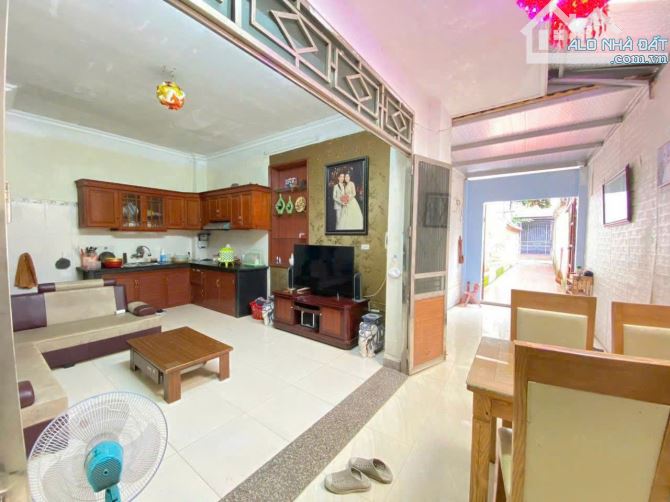 Hàng cực hiếm chỉ 2,1 tỷ nhà 3 tầng 40m2 khu Hồ Đá Sở Dầu, Hồng Bàng - 5