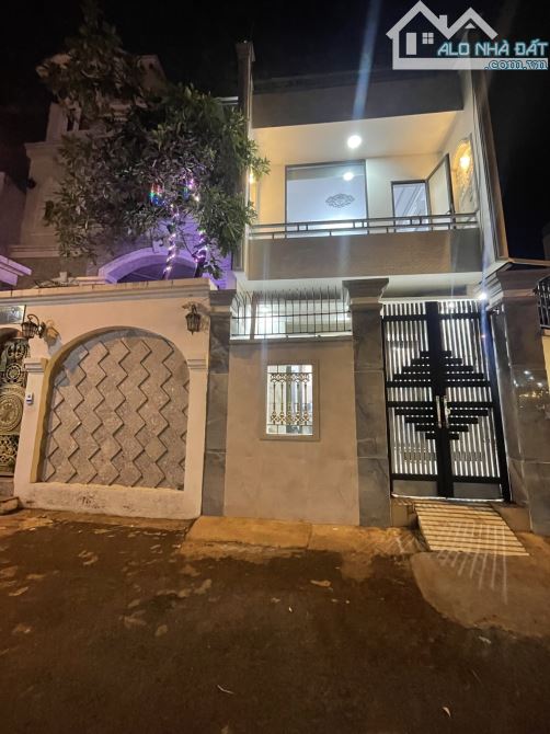 Hẻm 1/ Độc Lập Khu Víp Tân Sơn Nhì -150m2- Hẻm 8M-4 Tầng - Giá 20,5 Tỷ. - 6