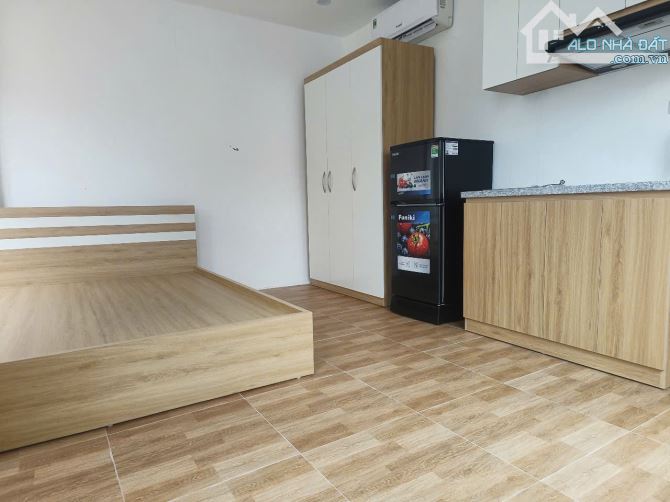 BÁN CĂN HỘ CHO THUÊ Ở TRẦN CUNG- RỘNG 70M2 -OTO ĐỖ CỬA - DÒNG TIỀN CAO - 6