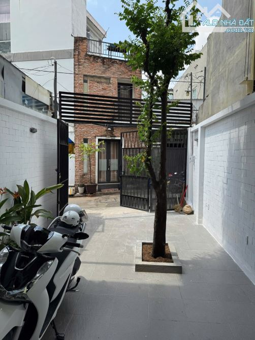 Bán Nhà 1 Trệt 2 Lầu Đường 385 Lê Văn Việt, DT 68m2 - 6