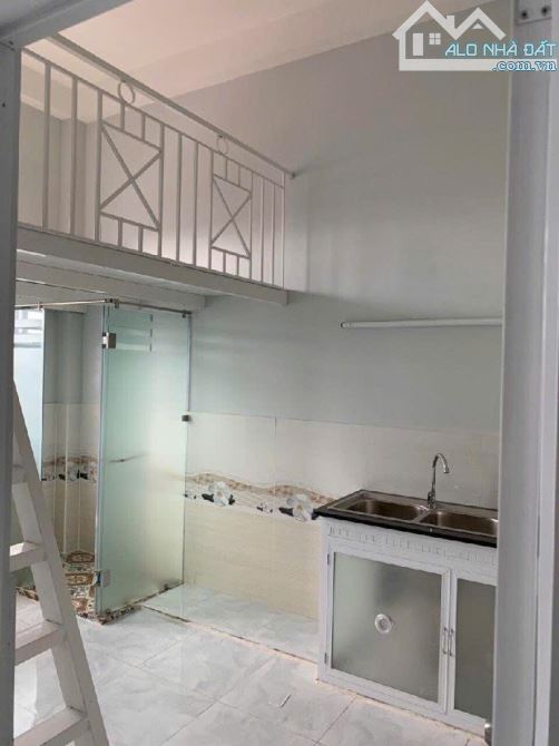 Nhà Bè - Gia đình đi định cư Mỹ nên bán CHDV - Gần 3 trường ĐH Tài Nguyên - ĐH Mở, ĐH Thể - 6