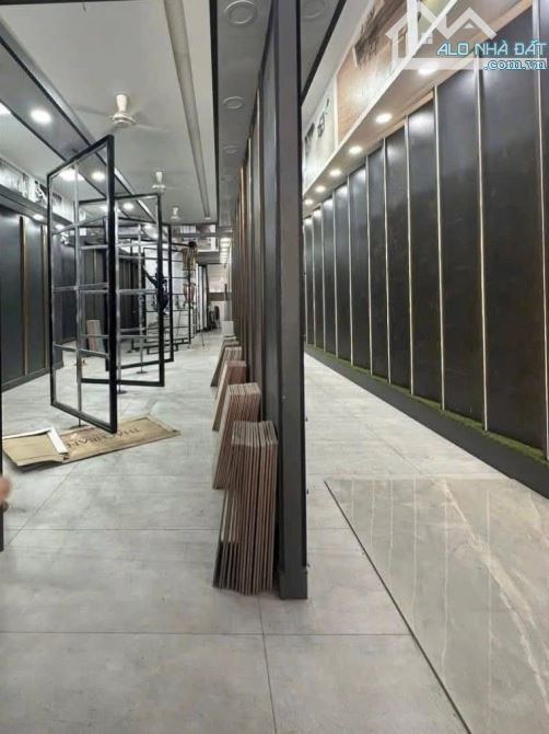NHÀ MẶT TIỀN 10 x 31 ĐƯỜNG NGUYỄN VĂN CỪ CÁCH TRƯỜNG ĐHYD 80M - 6