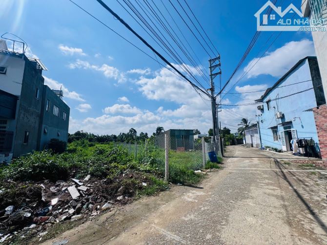 Bán đất phường Tân Triều (xã Tân Bình cũ) đường Bình Hòa sổ hồng 196m2 thổ cư giá 3.3 tỷ - 7