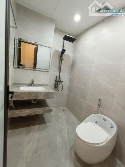 🔥 NGỌC TRÌ - THẠCH BÀN! NHÀ 32M², 5 TẦNG, FULL NỘI THẤT – 6.25TỶ! - 8