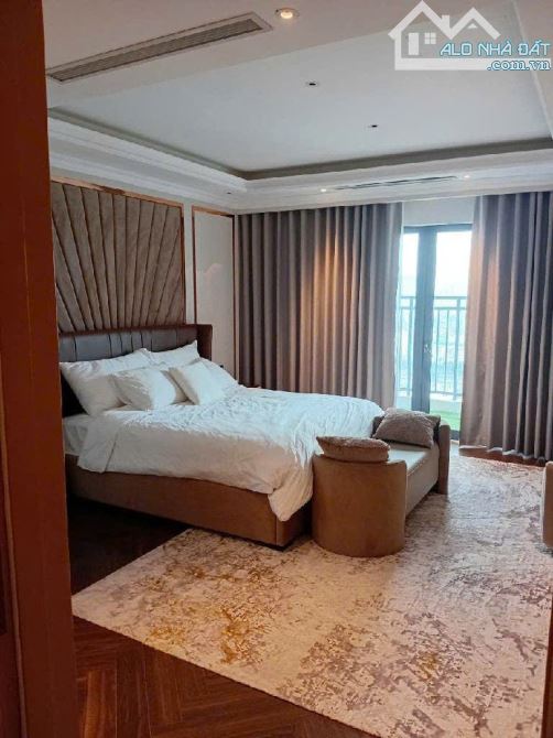 BÁN CĂN PENHOUSE DUPLEX – NGUYỄN PHONG SẮC, CẦU GIẤY - S= 316M2 - GIÁ 27.5 TỶ. - 8