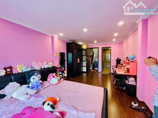 Bán nhà cực phẩm 5 tầng Kẻ Tạnh – Ô tô đỗ cửa – Gần Vinhomes – 40m² – Giá hơn 7 tỷ - 8