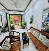 HIẾM. NHÀ NAM DƯ - LĨNH NAM - HOÀNG MAI. LÔ GÓC- THANG MÁY - Ở SƯỚNG. DT 42m x 7.9 tỷ.