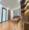 Bán nhà Ô Cách Việt Hưng 65m2 x 5 tầng 9 tỷ