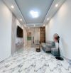 44m2, sát mặt tiền đường Nguyễn Trọng Tuyển, nhà mới, 3 tầng, tặng full nội thất.