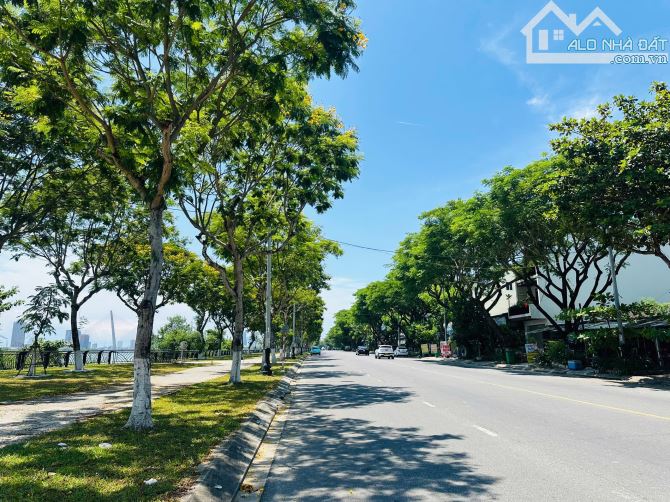 BÁN CẶP CHƯƠNG DƯƠNG 200M2 GIÁ 55 TỶ VỊ TRÍ ĐẸP VIEW CÔNG VIÊN CHÂU Á ĐÀ NẴNG