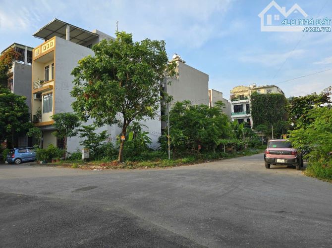 💥💥CC Cần Bán nhanh lô góc 2 mặt tiền tại khu 6 Đại Phúc, Võ Cường TP Bắc Ninh.  🌟 Vị tr