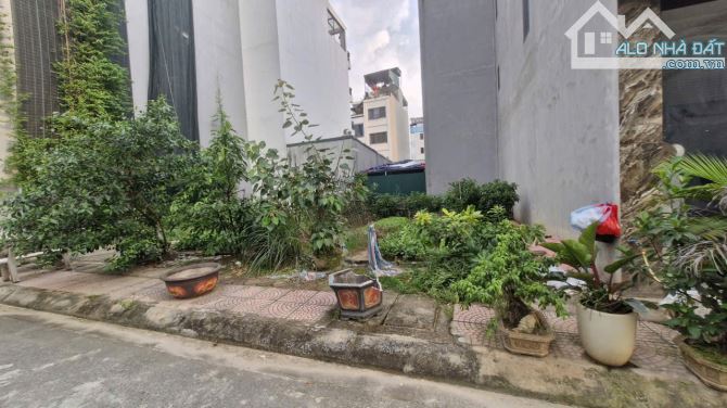 Bán Gấp. Đất Trịnh Văn Bô. Oto, kinh doanh. Xây nhà ở hoặc cho thuê. Dt 64m2*6.4 tỷ. - 2