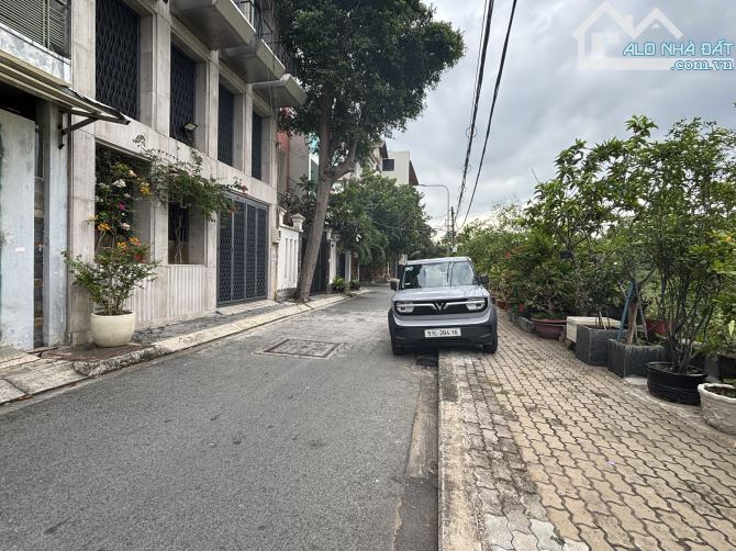 BIỆT THỰ 5 TẦNG VIEW SÔNG – CÓ THANG MÁY – NGAY KDC TÂN PHONG, GIÁP PHÚ MỸ HƯNG