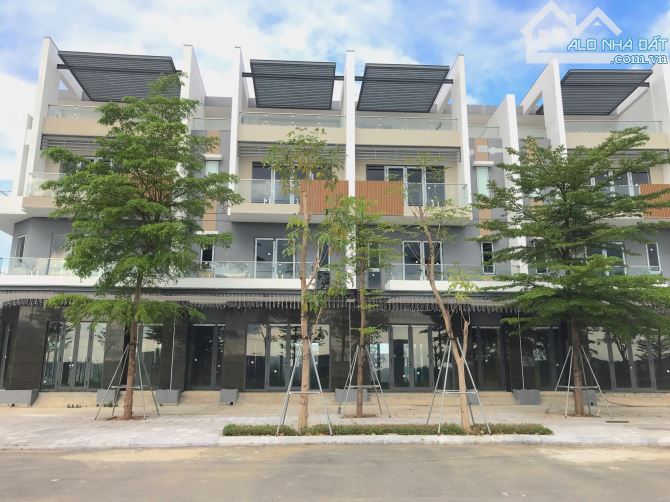 BÁN NHÀ MẶT TIỀN ĐƯỜNG THỐNG NHẤT – VIEW CÔNG VIÊN. HOÀNG QUỐC VIỆT, THÀNH PHỐ HUẾ