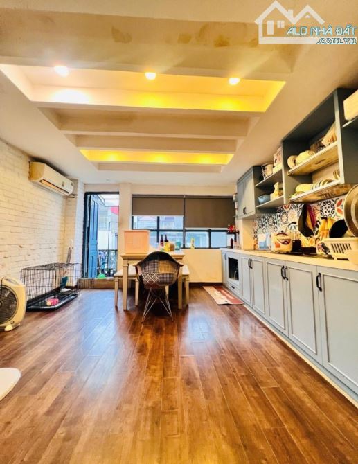 53m2, 4T CHẮC CHẮN KHU PHÂN LÔ PHỐ NGUYỄN PHÚC LAI - NHÀ CÁCH PHỐ 20m - NGÕ Ô TÔ
