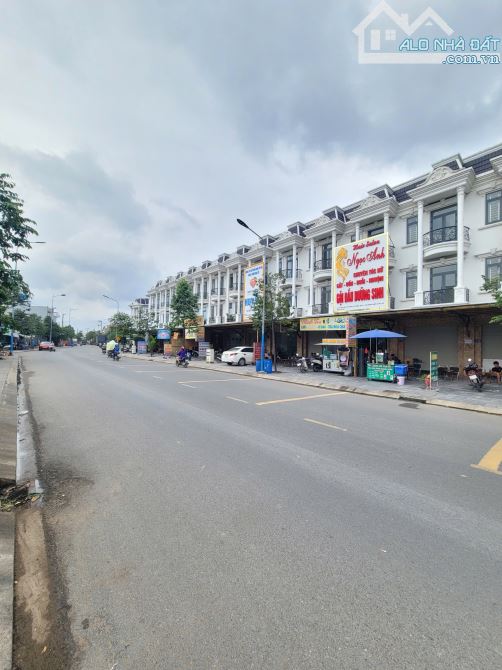 nhà 1 trệt 2 lầu 80m2 6ty4 TL MT đường Nguyễn Thị Khắp p.Tân Đông Hiệp