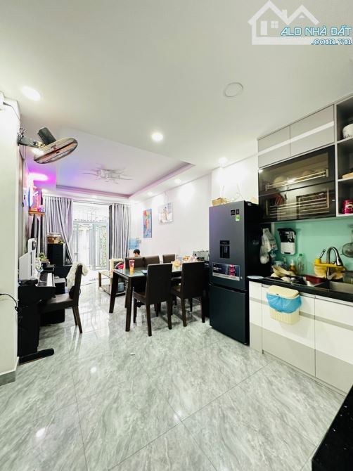 SÁT HẺM Ô TÔ - 55M2 – 4 TẦNG BTCT – HUỲNH VĂN BÁNH – HẺM THÔNG –PHÚ NHUẬN – CHỈ NHỈNH 7 TỶ
