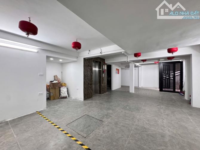 CẦN BÁN-GÀ ĐẺ TRỨNG VÀNG-ĐỐNG ĐA-80M2-8TẦNG-MT6