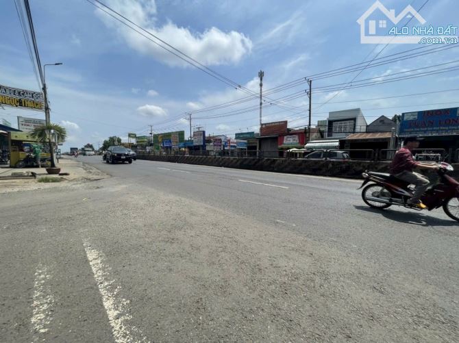 ✓B.ÁN NHÀ MẶT TIỀN QUỐC LỘ 1A GẦN NGÃ BA YÊN THẾ (CÂY XOÀI) - PHƯỜNG HỐ NAI MỚI •DT: 8 x 6