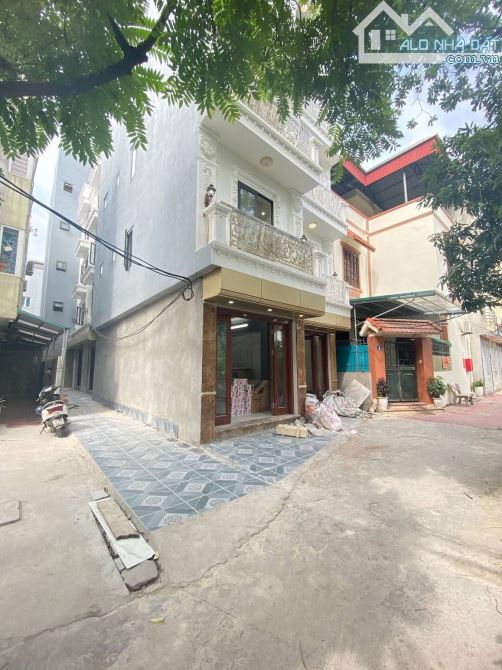 NHÀ LÔ GÓC KIM GIANG, KHU PHÂN LÔ, NGÕ LEXUS 570 TRÁNH NHAU, 5 TẦNG.CHƯA TỚI 9.X TỶ. - 4
