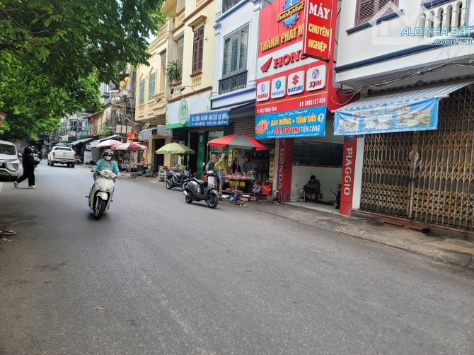 Bán Nhà Ngõ 622 Minh Khai 45m2. Mặt tiền 6.5m Oto Tránh, KD 12.3 Tỷ.