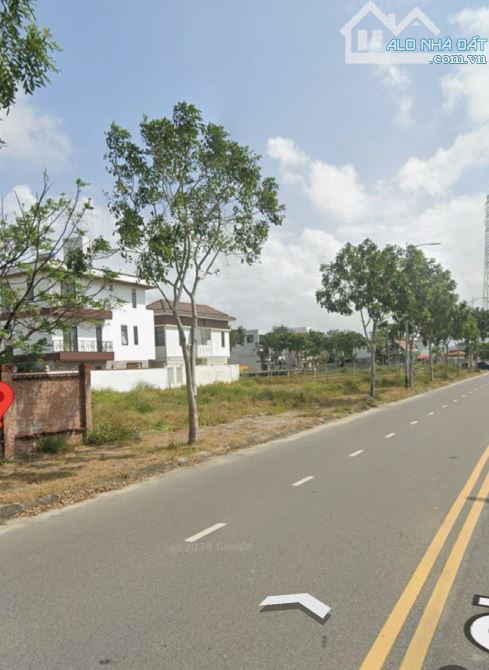 HÓT 🏡 NHÀ 3 MẶT THOÁNG –  VỊ TRÍ TRUNG TÂM KHU NAM VIỆT Á - GIÁ TỐT  9,X TỶ THƯƠNG LƯỢNG
