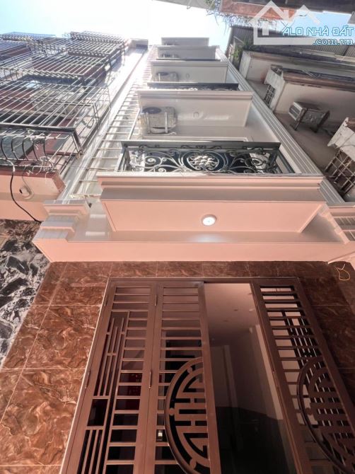 Bán nhà riêng tại đường Mỹ Đình 1, Mỹ Đình 1, Nam Từ Liêm, Hà Nội, 11,8 tỷ, 45 m2