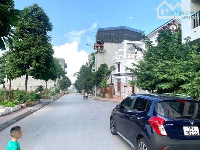 Siêu phẩm lô góc 3,5 tầng TĐC Vinhomes Riverside Sở Dầu, Hồng Bàng, Hải Phòng.4,3 tỷ