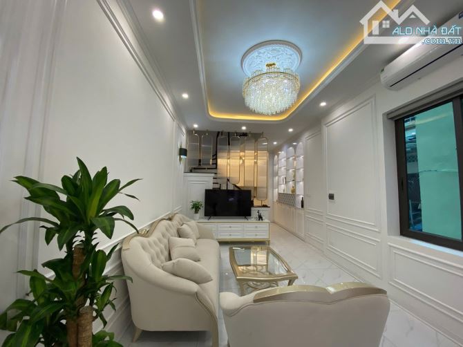 BÁN NHÀ VIP 60M2 LÁNG TRUNG, GẦN Ô TÔ TRÁNH, FULL ĐỒ, KINH DOANH, 14.2 TỶ