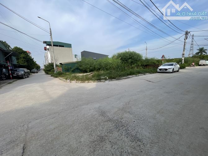 Bán đất đấu giá Đông La, 65m2, 2 mặt đường chính kinh doanh, cạnh KĐT Đô Nghĩa,ngay Vành 4