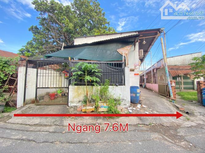 DÃY TRỌ 9 PHÒNG – DT 214m2 (NGANG 7.56M) – HẺM XE TẢI – CÁCH GA METRO CHỈ 1KM
