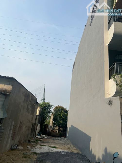 Bán lô đất đẹp 140m2 đường 34 Linh Đông, nở hậu, xây chdv khách sạn