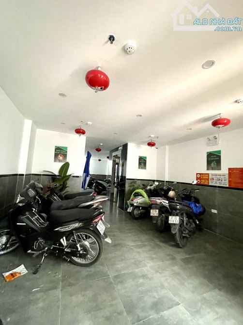 Bán máy in tiền Cầu Giấy - 1 tỷ/năm, PCCC chuẩn, ngõ rộng 2 thoáng - 70m2, nhỉnh 20 tỷ