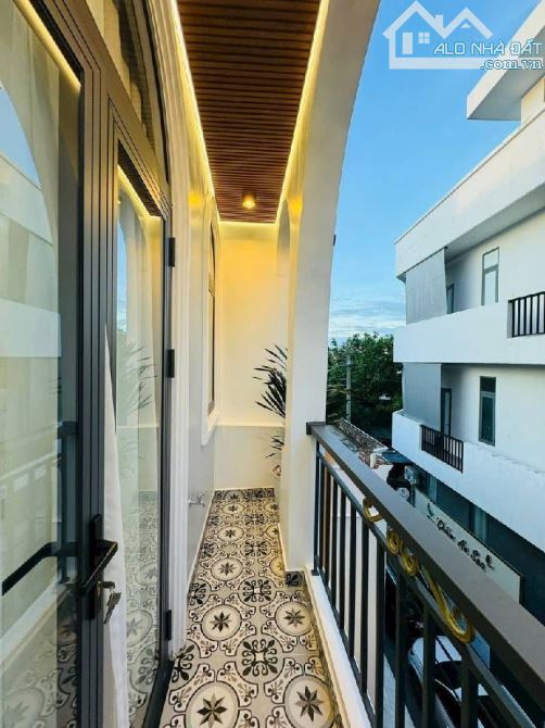 🏠Nhà đẹp ở ngay, hẻm 5m thông – Gần MT Phạm Văn Chiêu, 4PN, sân thượng, giá tốt Gò Vấp! - 11