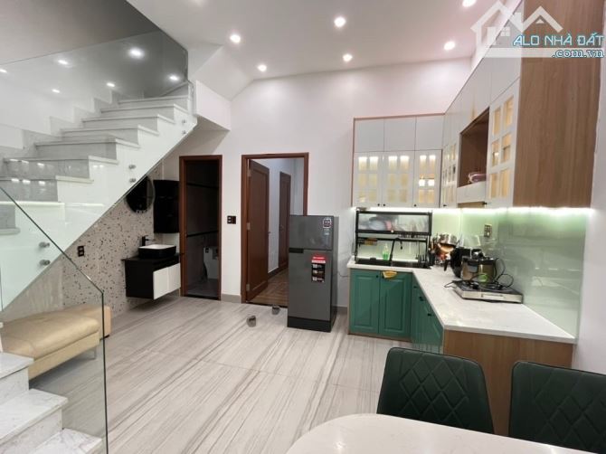 NHÀ 2 TẦNG MỚI FULL NỘI THẤT VÀO Ở LUÔN - TRẦN CAO VÂN .NHỈNH 3 TỶ - 1