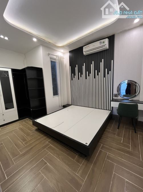 NHÀ 2 TẦNG MỚI FULL NỘI THẤT VÀO Ở LUÔN - TRẦN CAO VÂN .NHỈNH 3 TỶ - 1